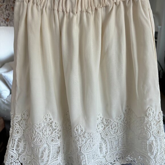 Club Monaco Skirt - Picture 3 of 3